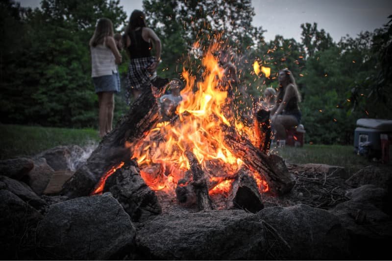 campfire party