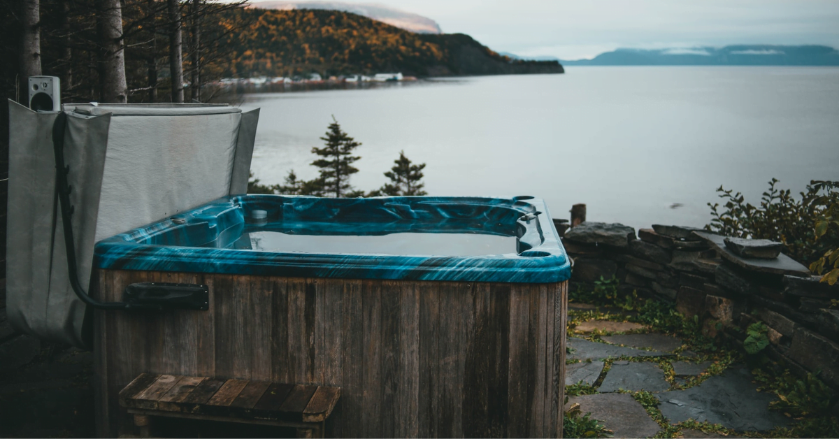 Backyard Hot Tub Privacy Ideas to Help You Unwind