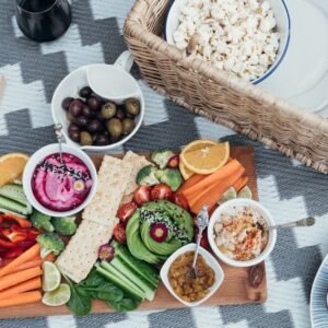 5 Tips For The Perfect Backyard Picnic