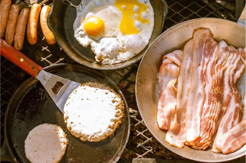 Bacon and eggs camping breakfast
