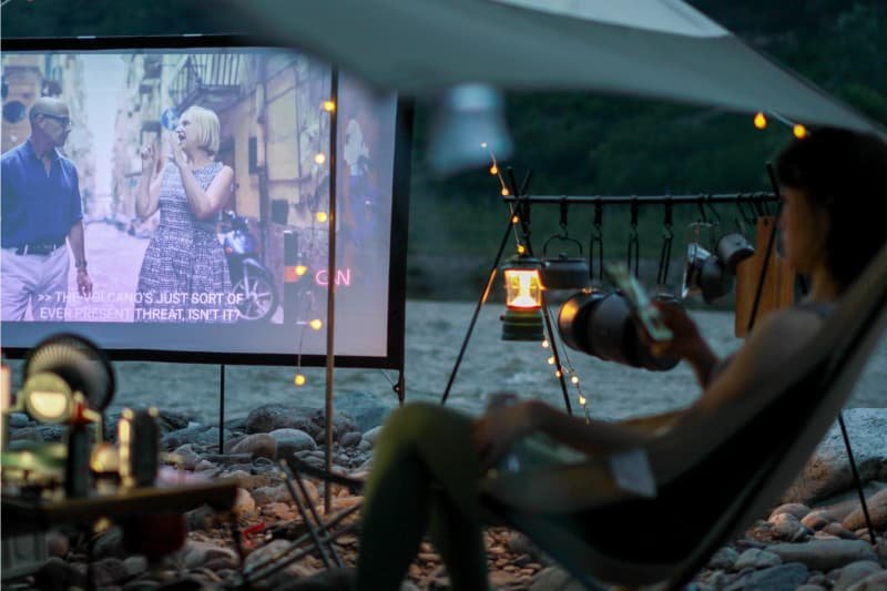 outdoor movie night